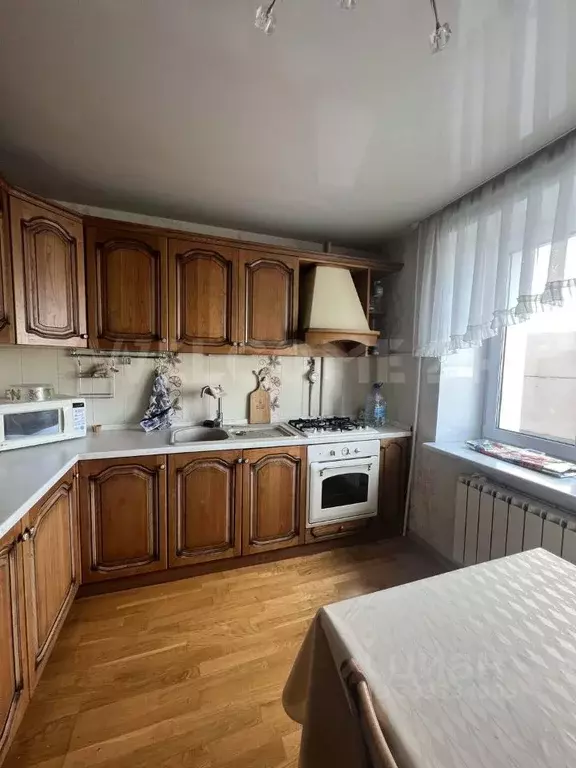 3-к кв. Чувашия, Чебоксары ул. Пирогова, 2 (98.0 м) - Фото 2