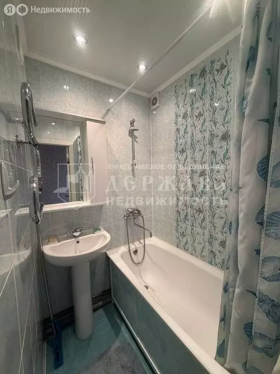 2-комнатная квартира: Кемерово, Октябрьский проспект, 33А (43.5 м) - Фото 2