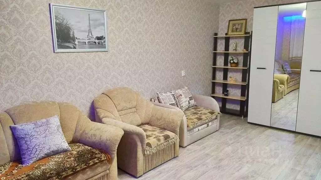 1-к кв. Чувашия, Канаш ул. Разина, 5А (40.0 м) - Фото 1