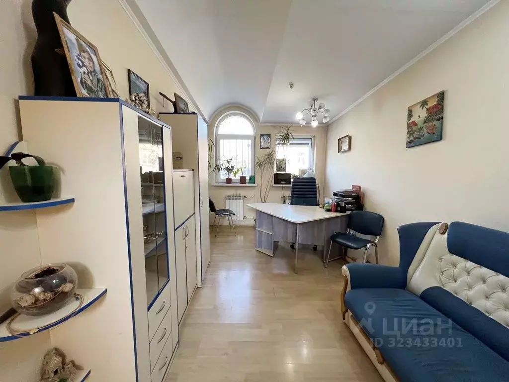 Офис в Крым, Симферополь ул. Крылова, 15 (42 м) - Фото 1