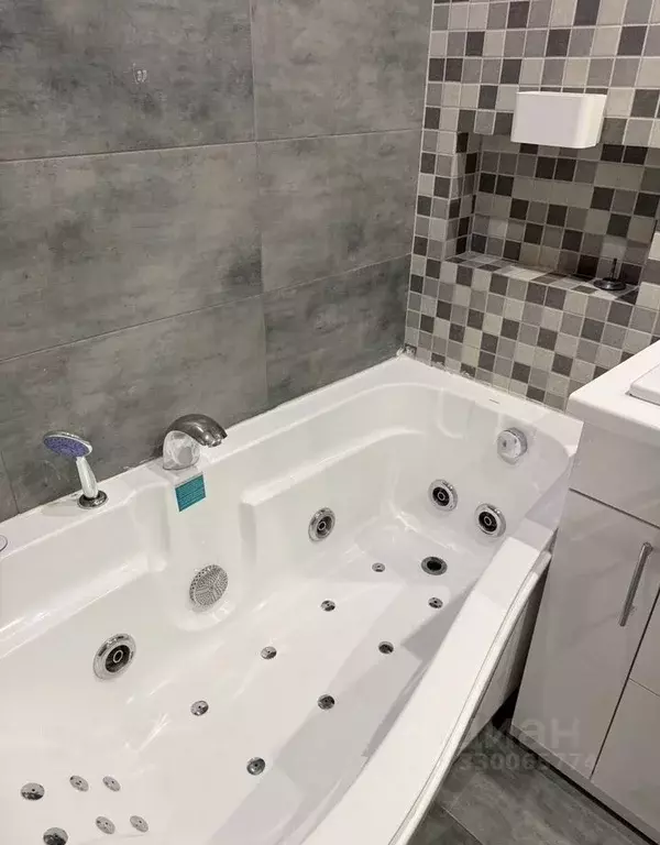 2-к кв. Красноярский край, Красноярск 9 Мая ул., 20А (68.0 м) - Фото 2