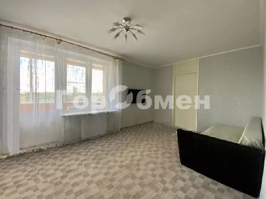 Продается 4-комнатная квартира - Фото 1