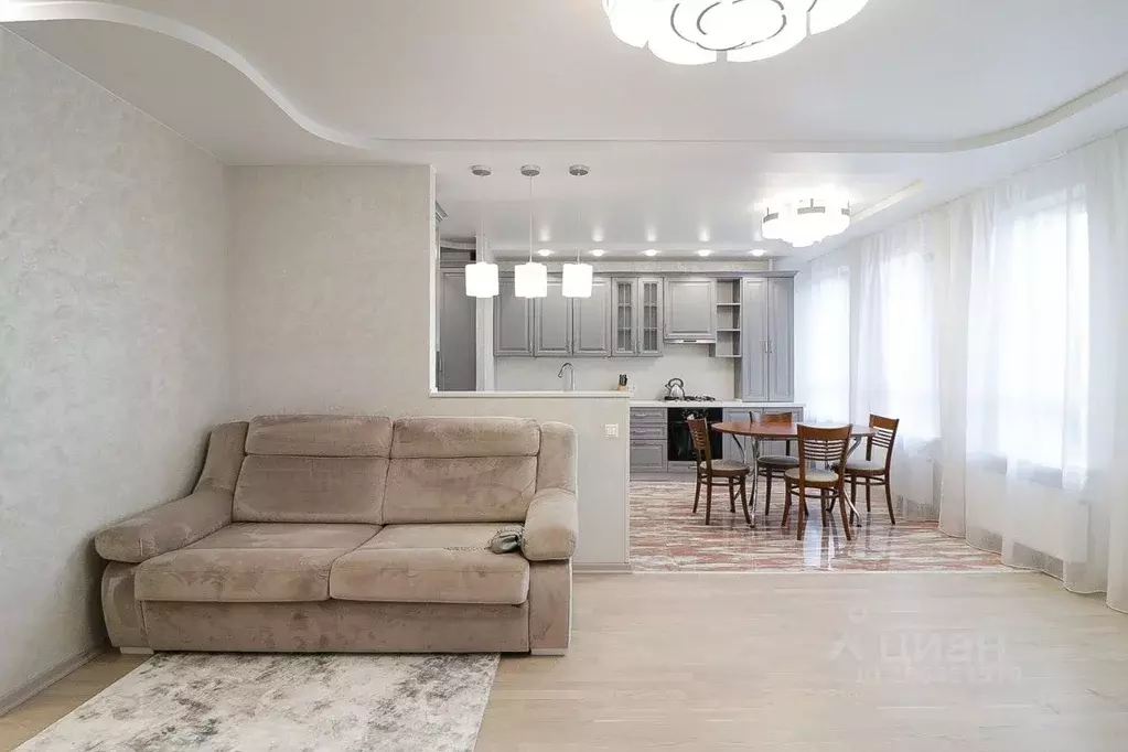 3-к кв. Татарстан, Казань ул. Калинина, 32 (118.0 м) - Фото 0