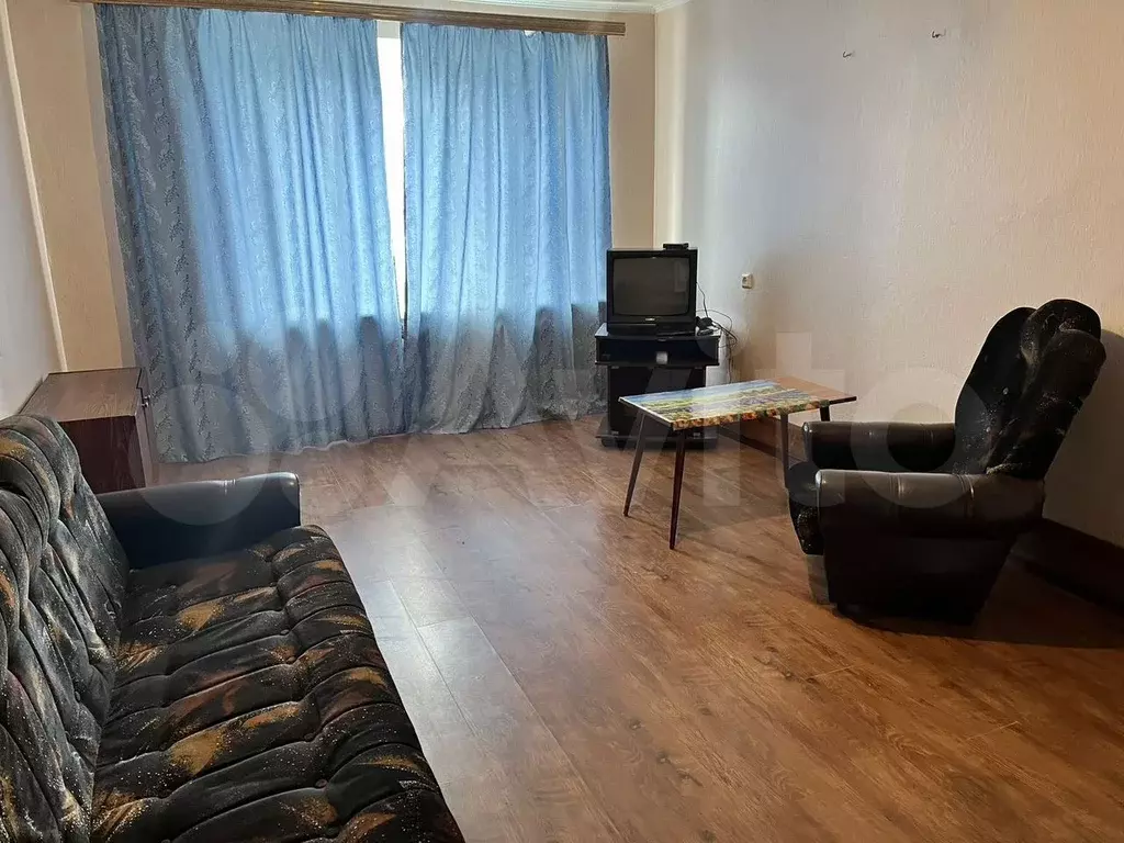 1-к. квартира, 30 м, 5/5 эт. - Фото 0