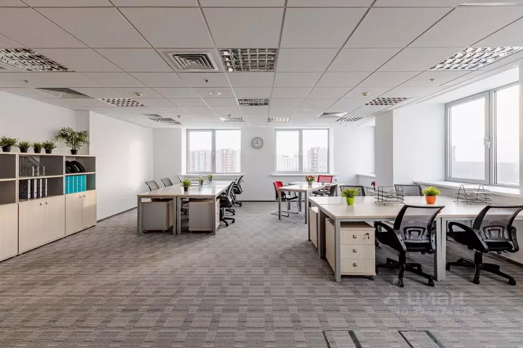 Офис в Москва ул. Академика Варги, 8к1с1 (100 м) - Фото 1