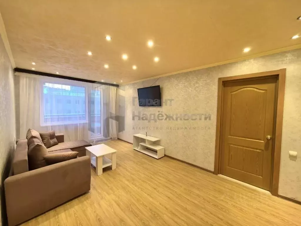2-к кв. Мурманская область, Мурманск Кольский просп., 34 (45.0 м) - Фото 1