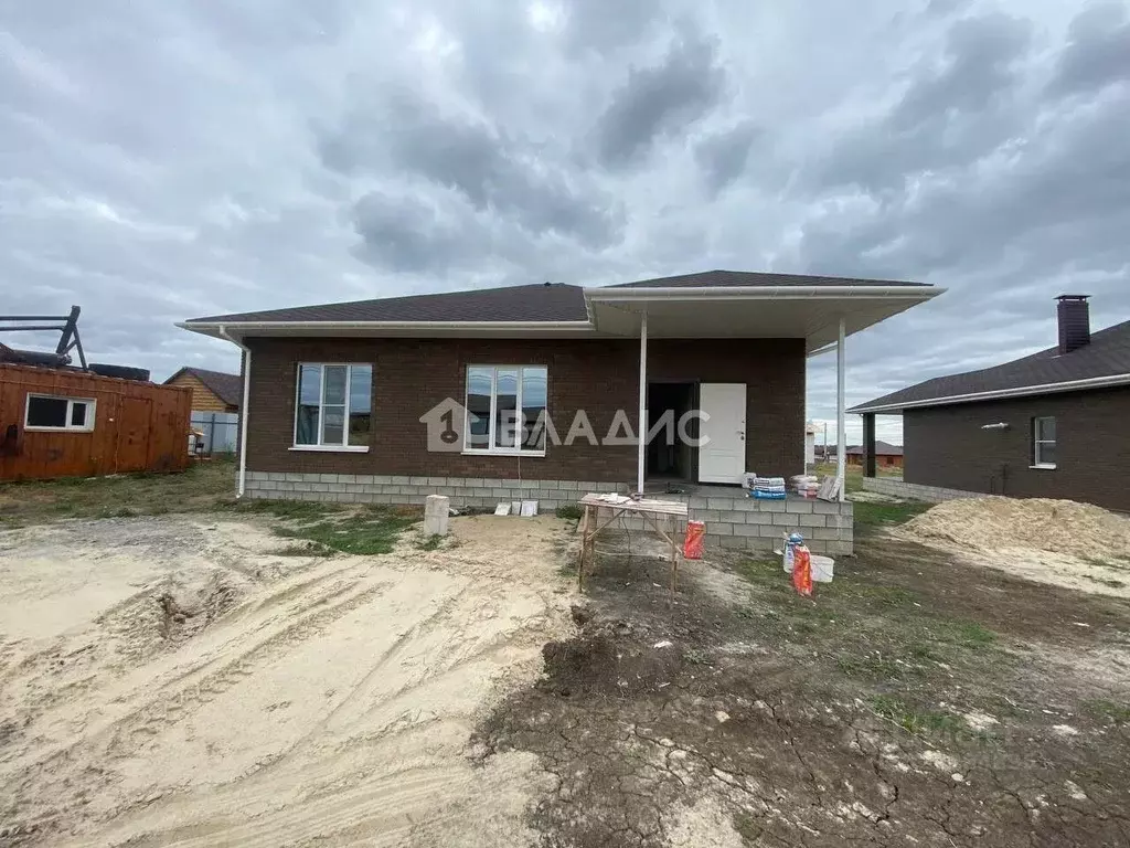 Дом в Белгородская область, Белгородский район, Дубовское с/пос, с. ... - Фото 2