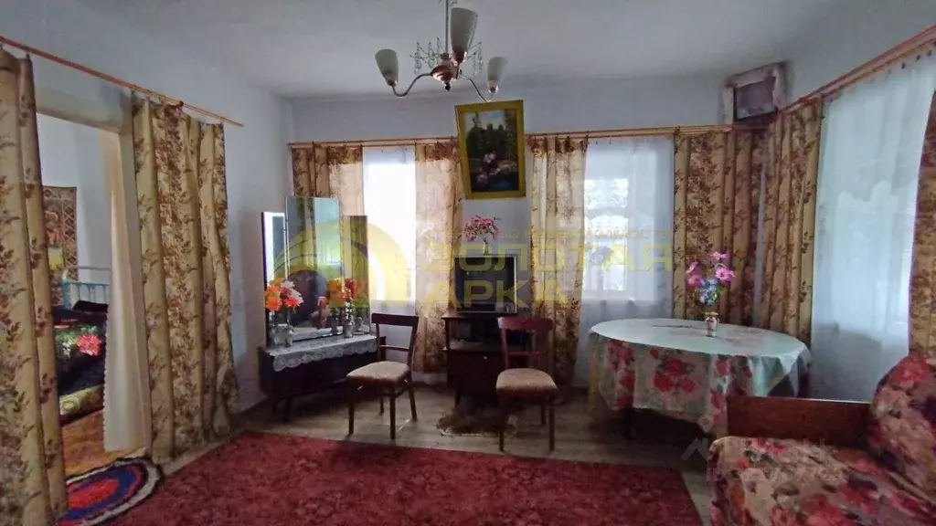 Дом в Краснодарский край, Темрюкский район, Старотитаровское с/пос, ... - Фото 0