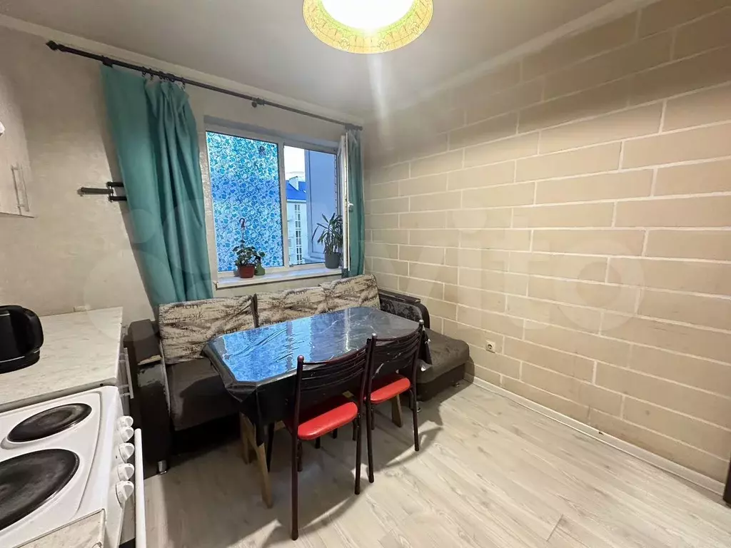1-к. квартира, 35 м, 4/5 эт. - Фото 1