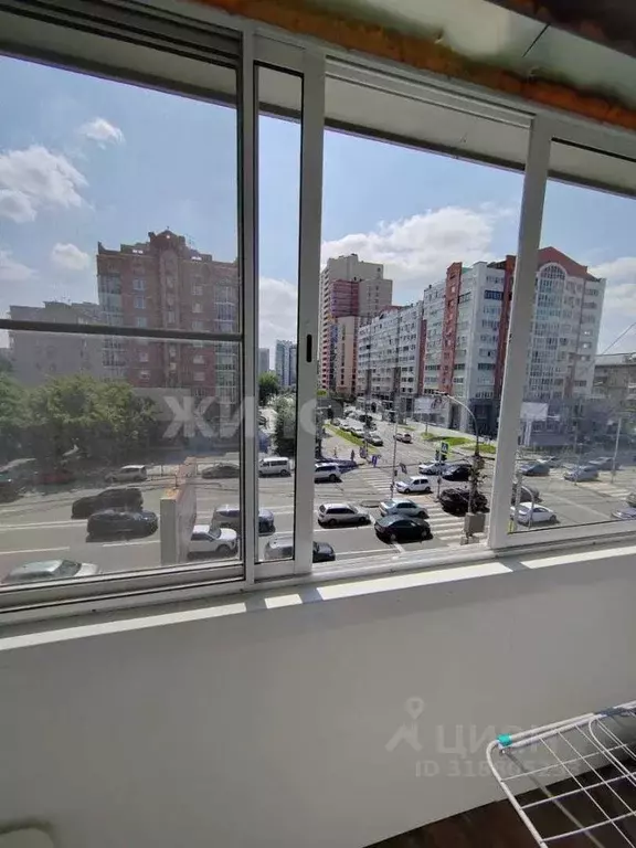 1-к кв. Новосибирская область, Новосибирск ул. Гоголя, 23 (34.0 м) - Фото 0