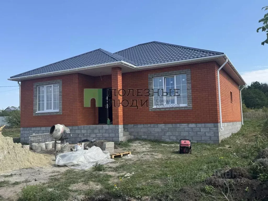 Дом в Белгородская область, Яковлевский муниципальный округ, Красный ... - Фото 1