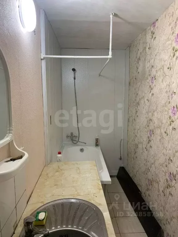 Комната Тюменская область, Тюмень Олимпийская ул., 15 (17.6 м) - Фото 1