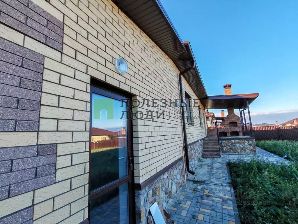 Дом в Белгородская область, Белгородский район, Дубовское с/пос, с. ... - Фото 2