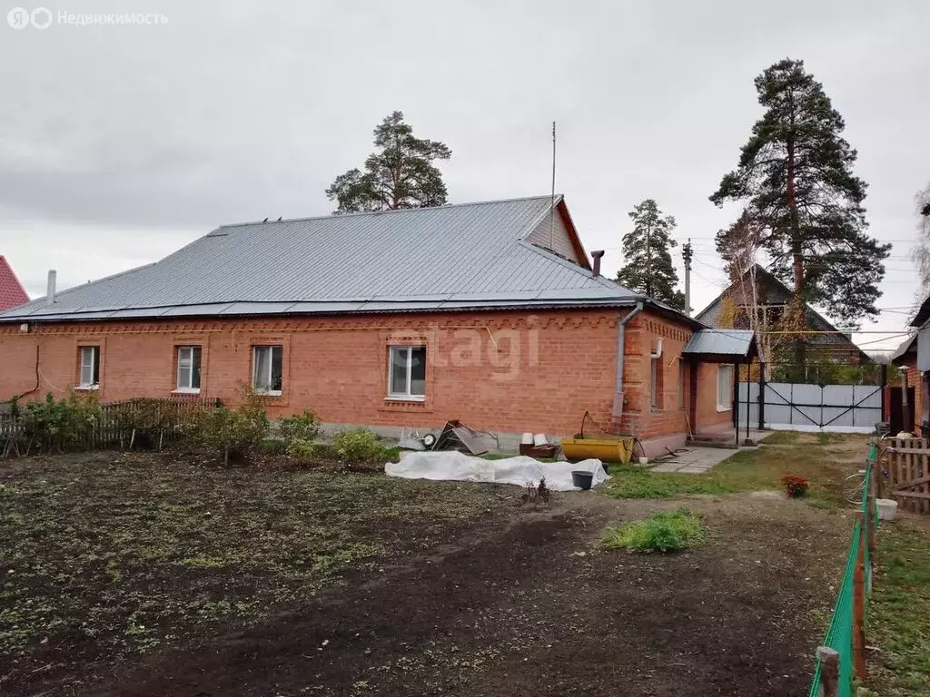 Дом в посёлок городского типа Богандинский, Таёжная улица (95 м) - Фото 0