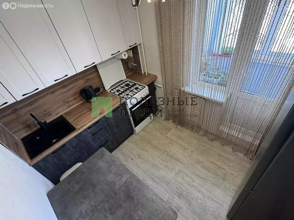 2-комнатная квартира: Ижевск, Молодёжная улица, 12 (43.2 м) - Фото 2