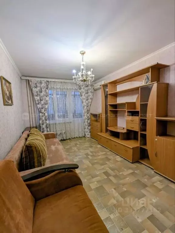 1-к кв. Татарстан, Казань ул. Адоратского, 11 (35.0 м) - Фото 2