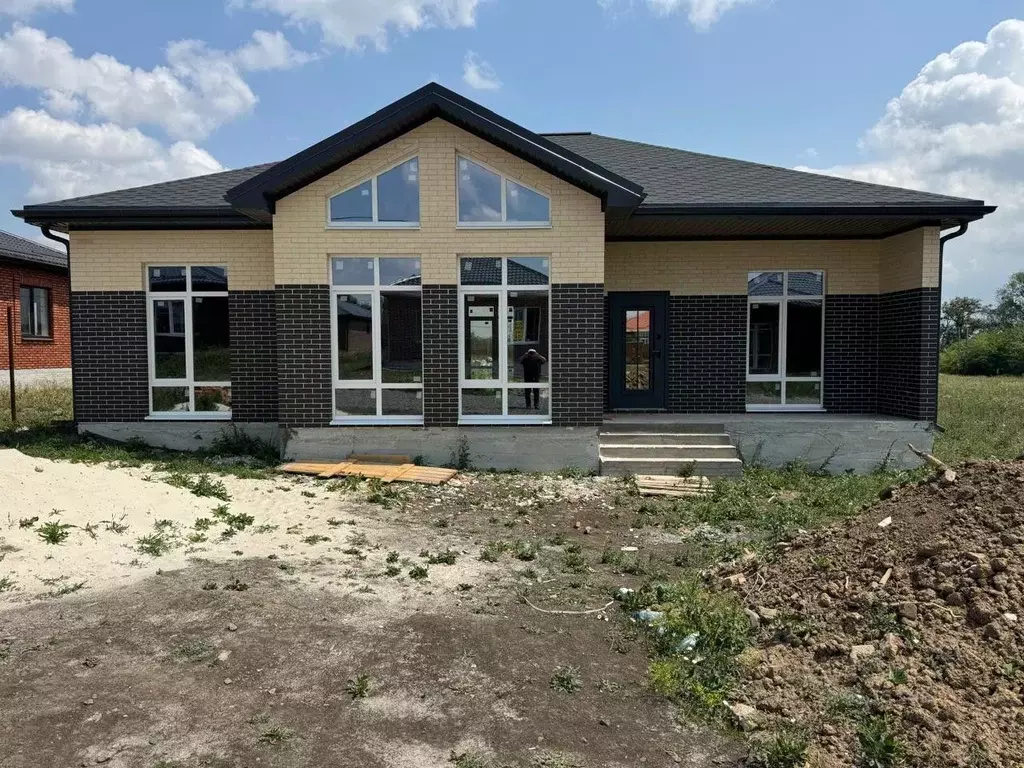 Дом в Ростовская область, Аксайский район, Щепкинское с/пос, пос. ... - Фото 1