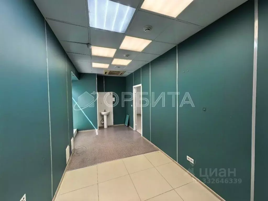 Помещение свободного назначения в Тюменская область, Тюмень ул. ... - Фото 2