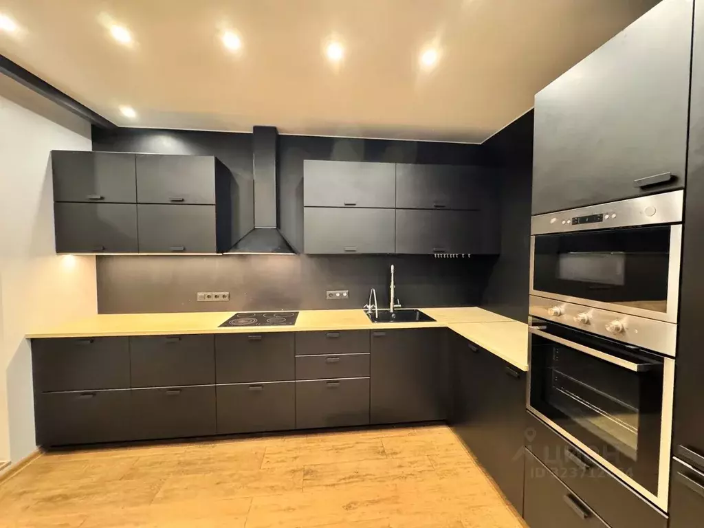 3-к кв. Ленинградская область, Всеволожский район, пос. Бугры бул. ... - Фото 2