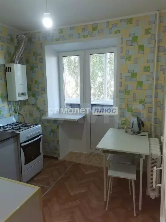 1-к. квартира, 30 м, 5/5 эт. - Фото 0