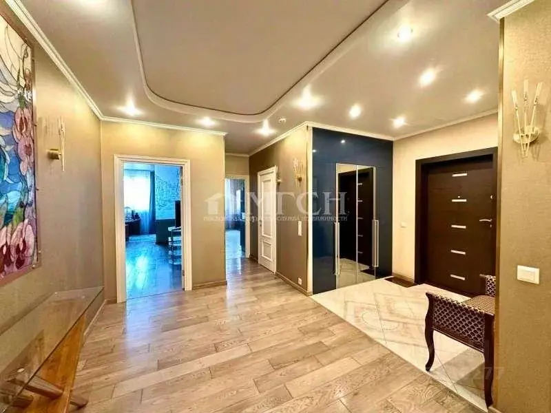 Квартира, 3 комнаты, 136.4 м - Фото 0