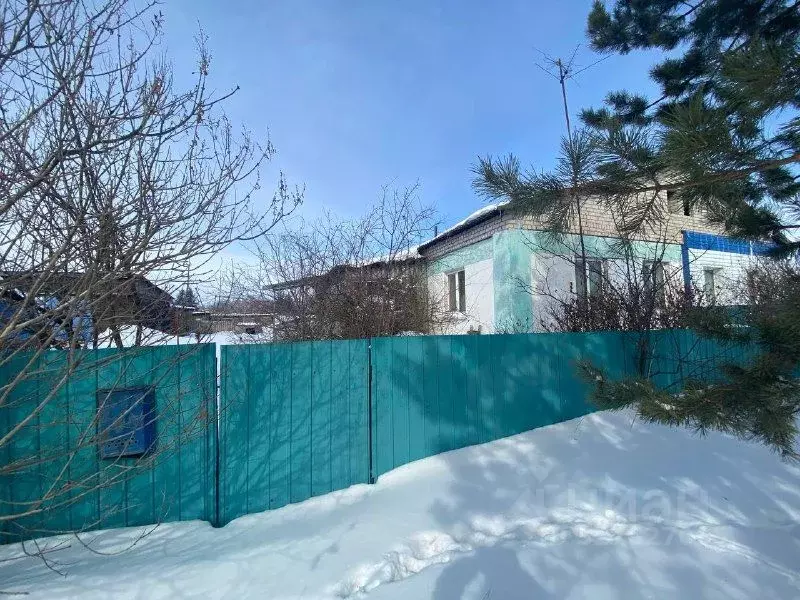 4-к кв. Амурская область, Ивановский муниципальный округ, с. ... - Фото 1