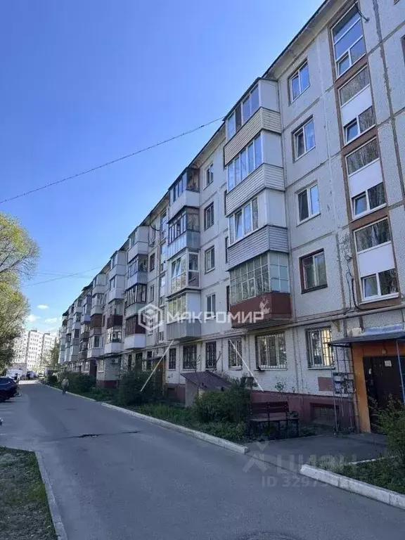 3-к кв. Брянская область, Брянск Орловская ул., 6 (54.9 м) - Фото 1