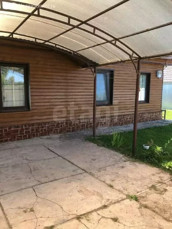 Дом в Ульяновская область, Старомайнский муниципальный округ, село ... - Фото 0