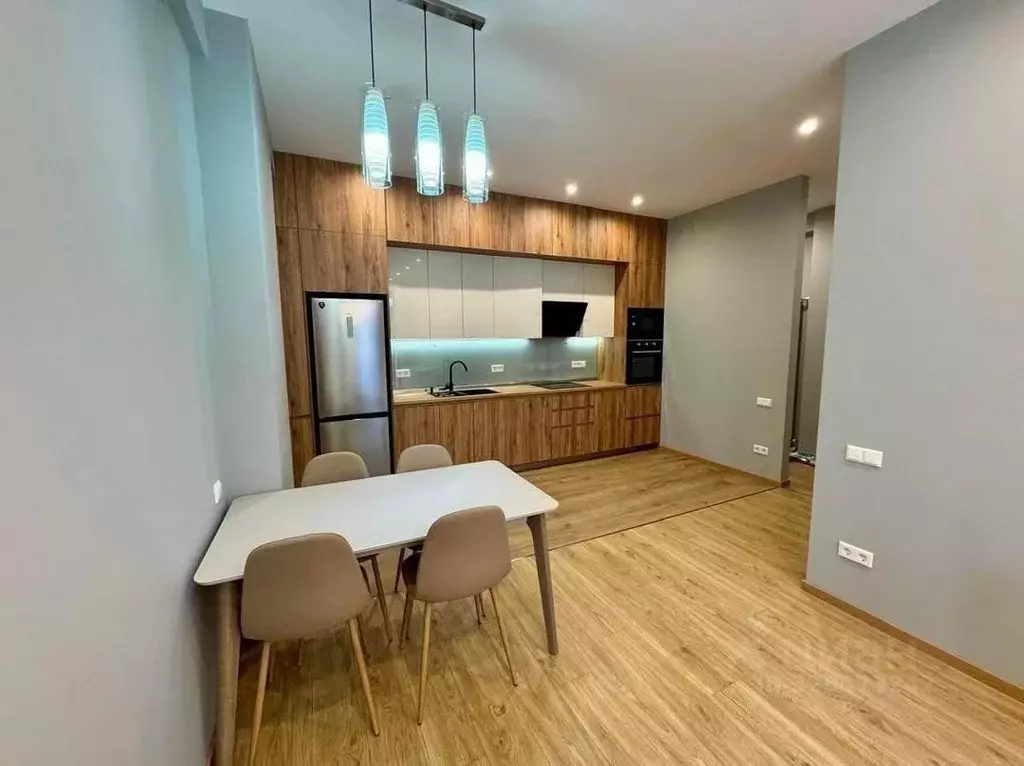 2-к кв. Краснодарский край, Сочи Центральный мкр, ул. Роз, 36к1 (38.0 ... - Фото 1