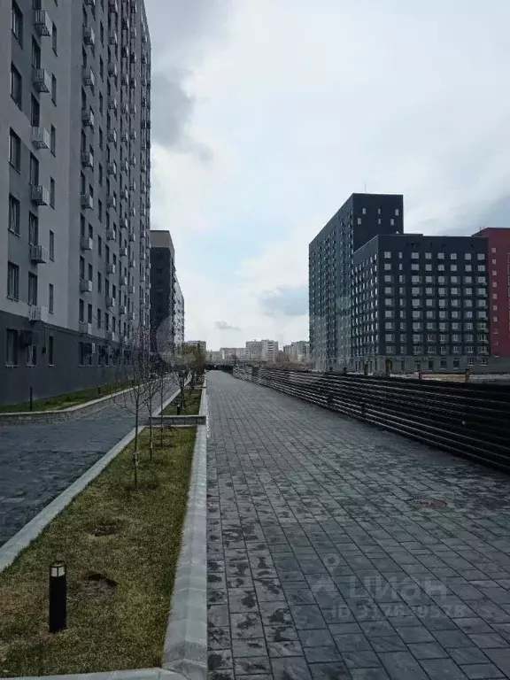 3-к кв. Тюменская область, Тюмень ул. Республики, 204к12 (95.9 м) - Фото 1