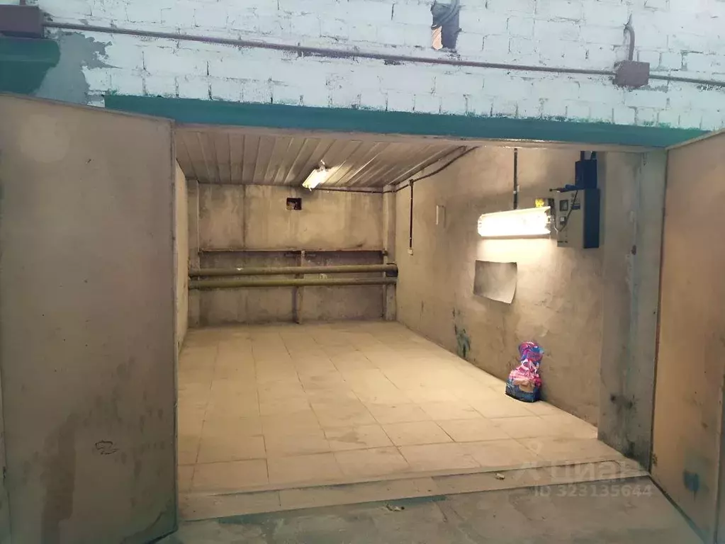 Гараж в Москва Кронштадтский бул., 20ГС3 (17 м) - Фото 1