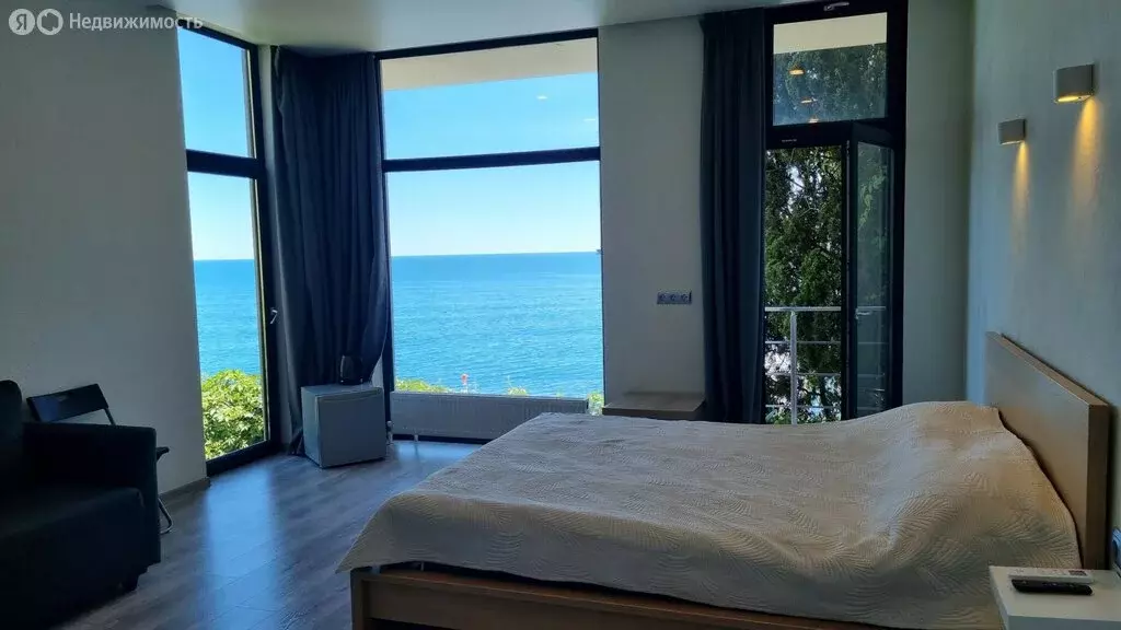 Квартира-студия: Ялта, улица Дражинского, 29А (35 м) - Фото 2