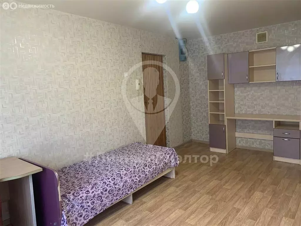 1к в 4-комнатной квартире (17 м) - Фото 2