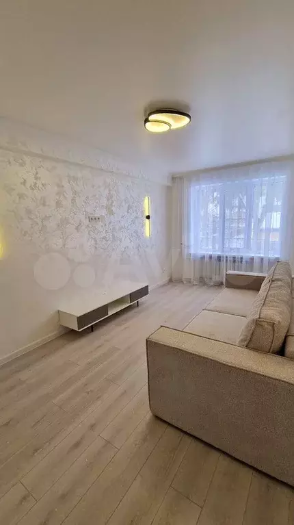 2-к. квартира, 48 м, 1/5 эт. - Фото 1