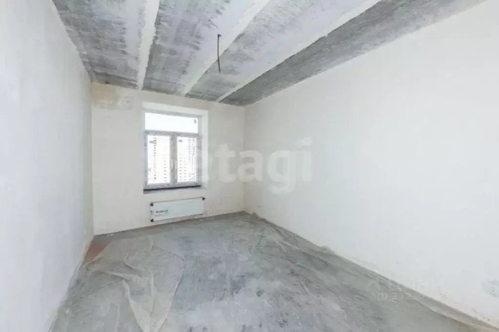 3-к кв. Тюменская область, Тюмень ул. Раушана Абдуллина, 5 (119.9 м) - Фото 1