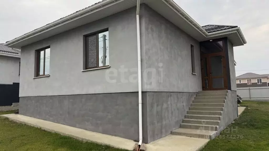 Дом в Крым, Симферопольский район, с. Мирное ул. Процветания (135 м) - Фото 0