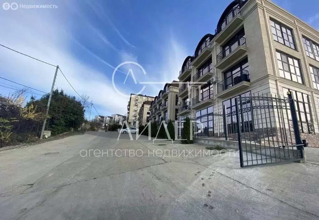 1-комнатная квартира: Сочи, улица Тимирязева, 38В (41 м) - Фото 2