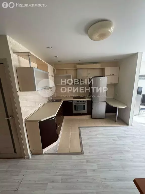 1-комнатная квартира: Екатеринбург, Бисертская улица, 29 (53.3 м) - Фото 1