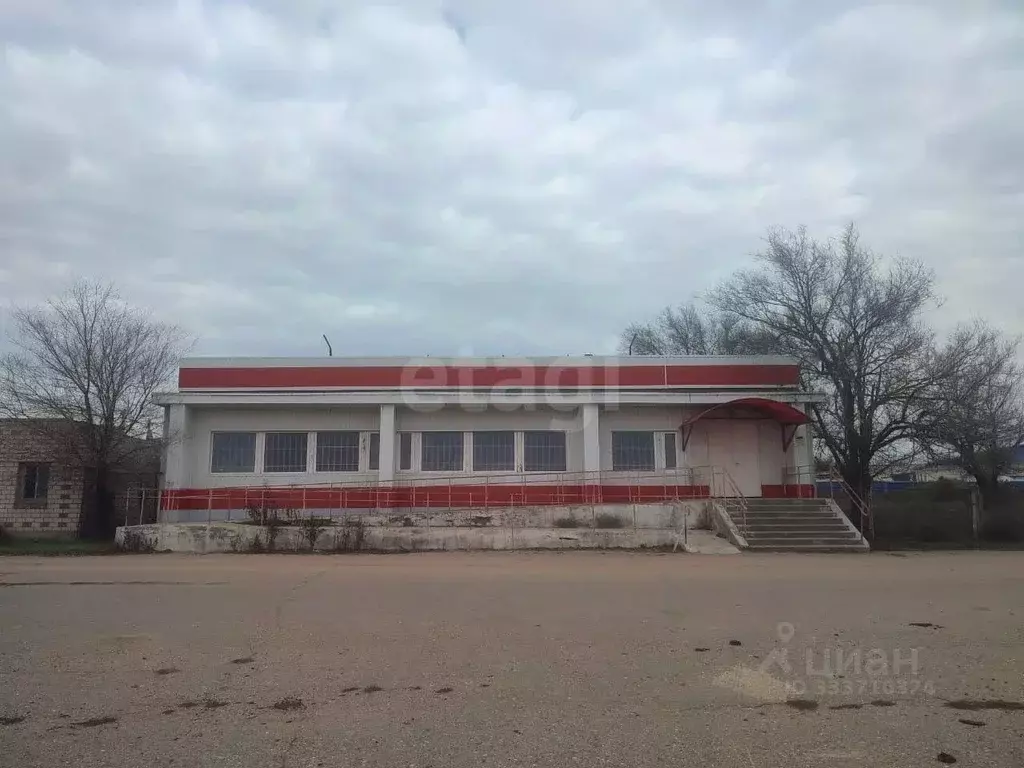 Торговая площадь в Калмыкия, пос. Яшкуль ул. Клыкова, 47 (393 м) - Фото 1