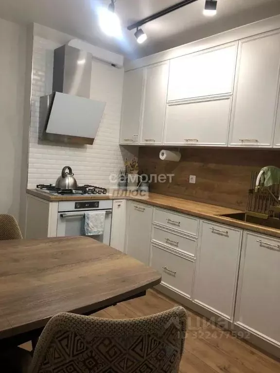 2-к кв. Дагестан, Каспийск ул. Дербентская, 10 (67.0 м) - Фото 0