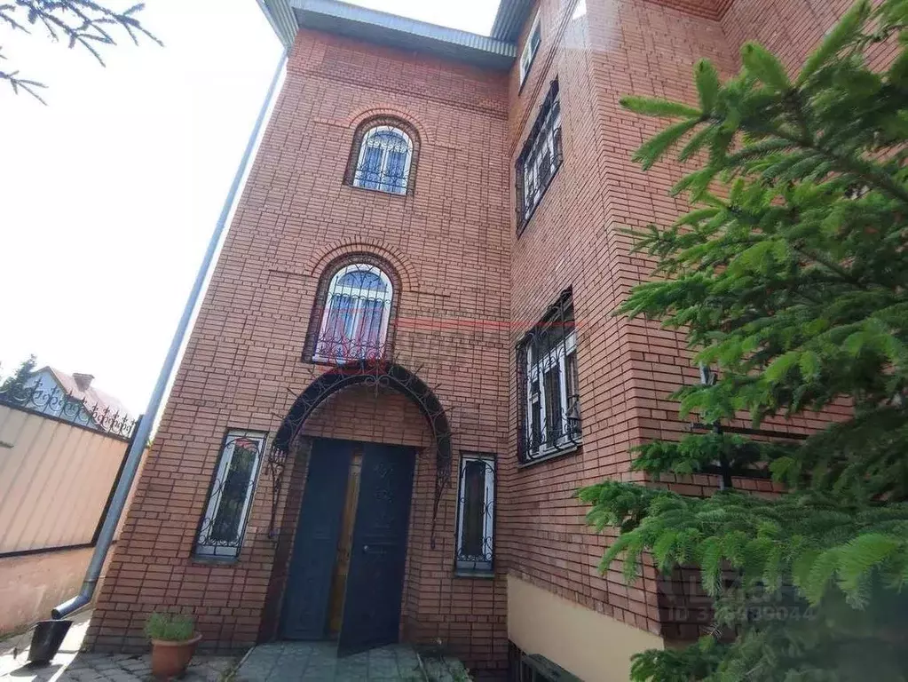 Коттедж в Белгородская область, Старый Оскол Светлая ул., 2 (415 м) - Фото 0