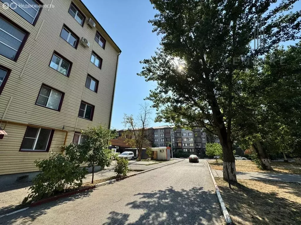 3-комнатная квартира: Грозный, улица Дьякова, 9 (62.7 м) - Фото 1