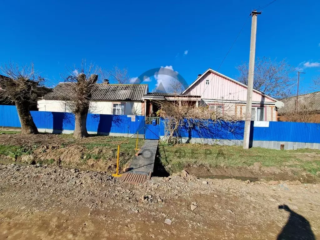 Дом в Краснодарский край, Апшеронский район, Нефтегорское городское ... - Фото 1