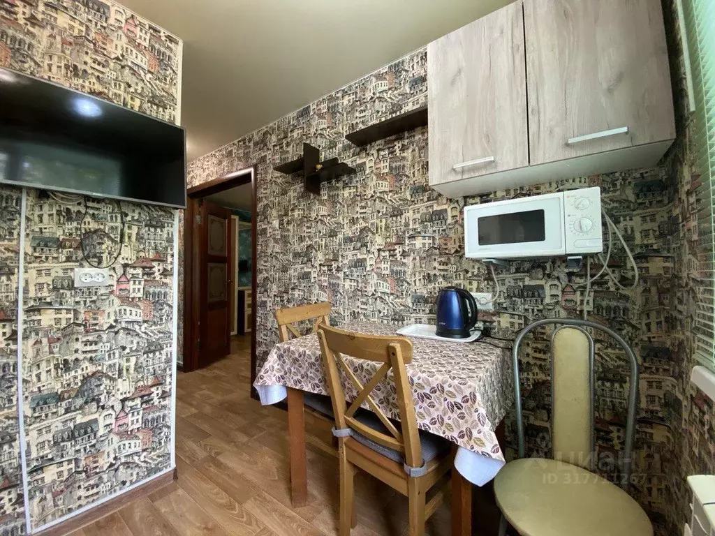 1-к кв. Татарстан, Казань ул. Восстания, 81 (30.0 м) - Фото 1