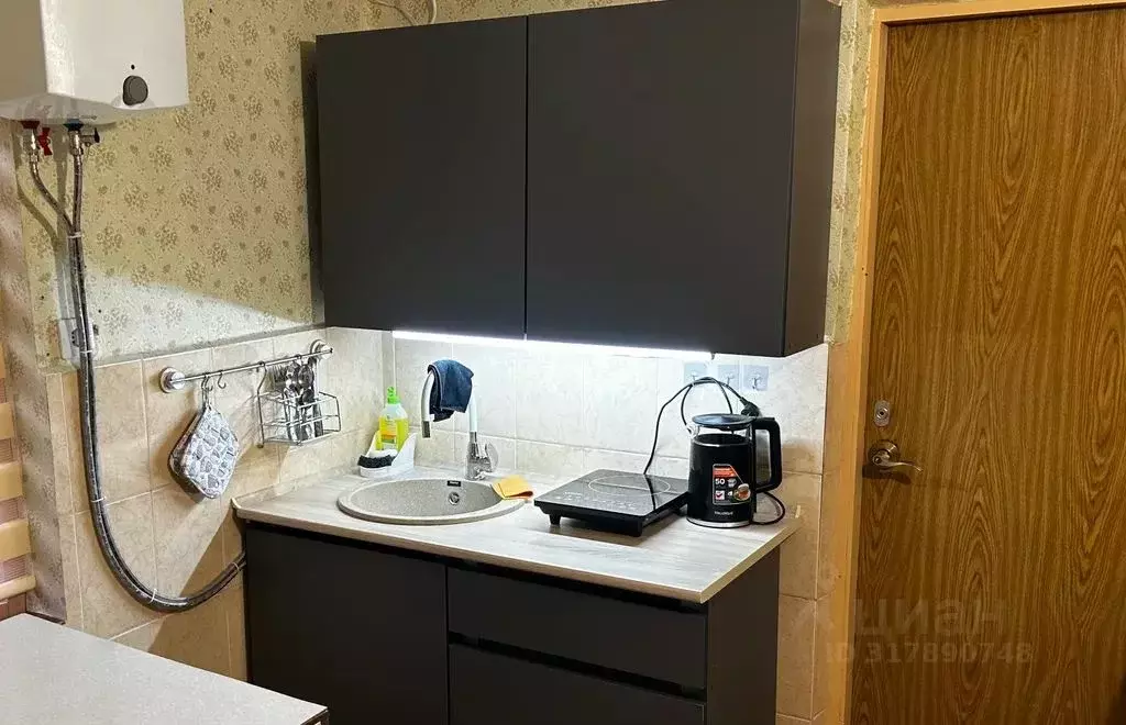 Дом в Крым, Алушта ул. Красноармейская, 44В (30 м) - Фото 1