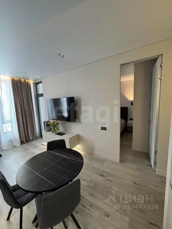 1-к кв. Татарстан, Казань ул. Алексея Козина, 8 (39.9 м) - Фото 1