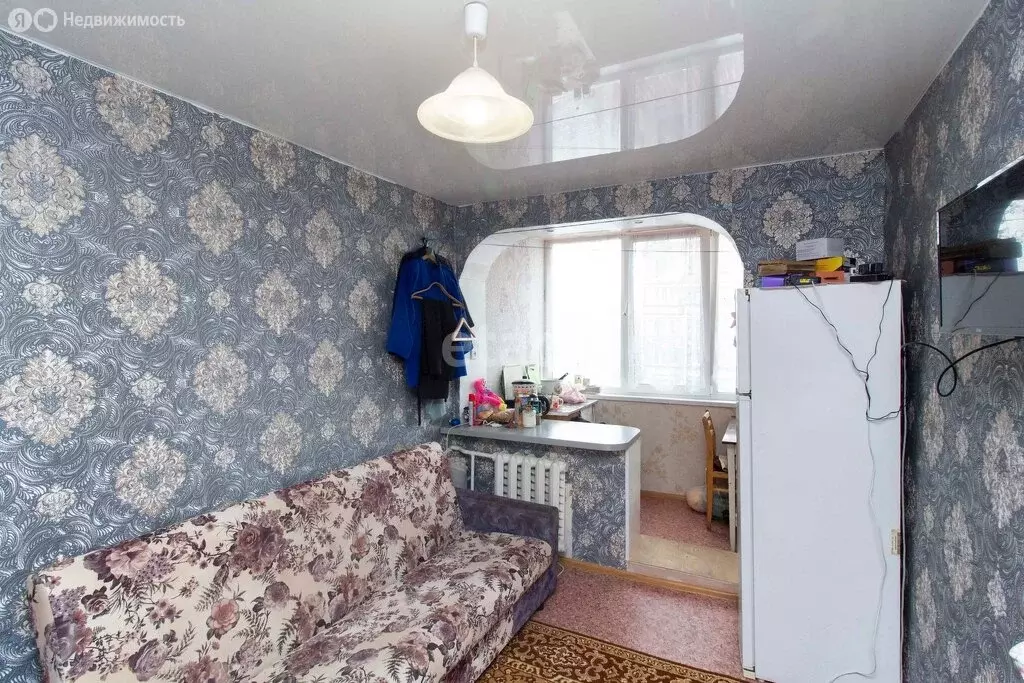 Квартира-студия: Тюмень, улица Республики, 241 (13.3 м) - Фото 2