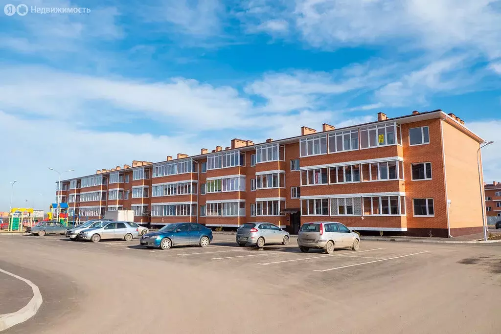 3-комнатная квартира: Краснодар, 1-я Ямальская улица, 5к6 (70.2 м) - Фото 1