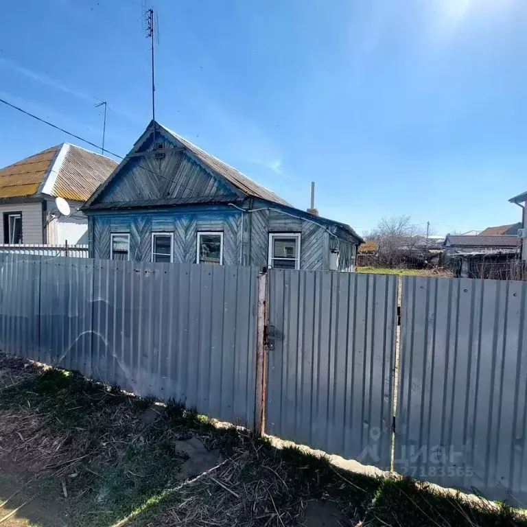 Дом в Астраханская область, Астрахань пер. 2-й Литейный, 5 (51 м) - Фото 0