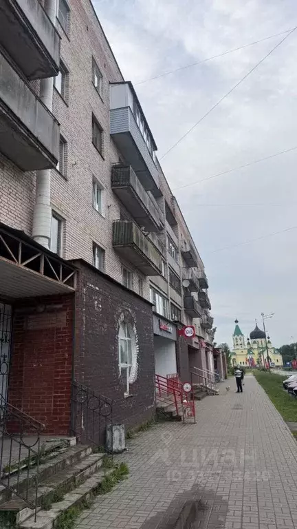 3-к кв. Ленинградская область, Сланцы ул. Кирова, 7 (60.0 м) - Фото 1